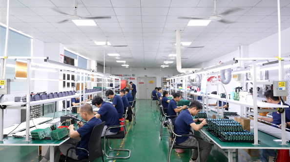 Shenzhen Jutai Comm Co., Ltd. linea di produzione del fabbricante