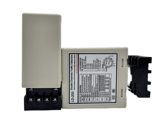 comprare Tempo di risposta veloce e alta sensibilità Compatto Dual Channel Vehicle Loop Detector per Security Gate fabbricazione online