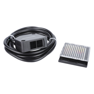comprare Sensore fotografico riflettente con uscita di relè e risposta rapida. Perfetto per porte da garage. fabbricazione online