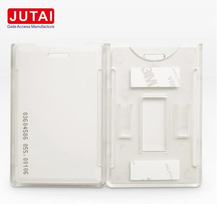 Carta di identificazione elettromagnetica bianca 125 KHZ Carta RFID Reazione anti-interferenza Carta di identificazione