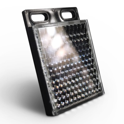 Sensore di sicurezza riflettente automatico. Risposta rapida ≤3ms IP65